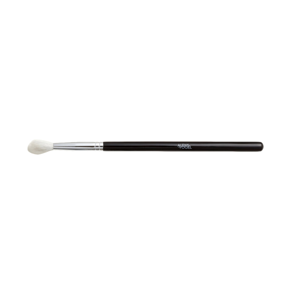 SEAMLESS EYE SHADOW BRUSH by Ravishing Cosmetics