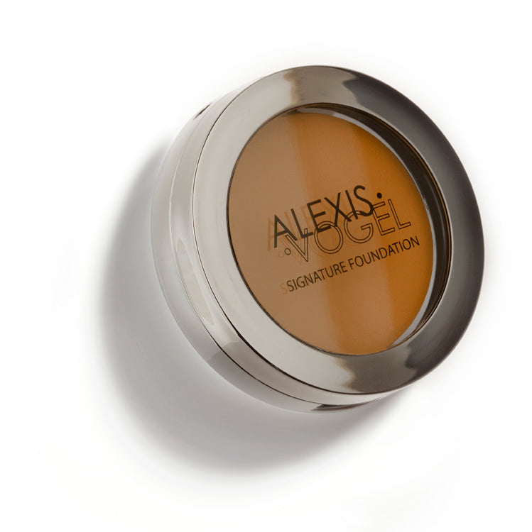SIGNATURE FOUNDATION:  TOFFEE